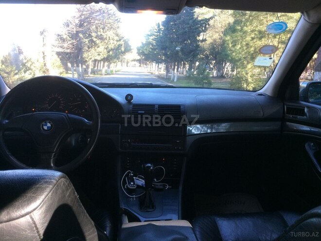 BMW 528 1996, 280,000 km - 2.8 l - Sumqayıt