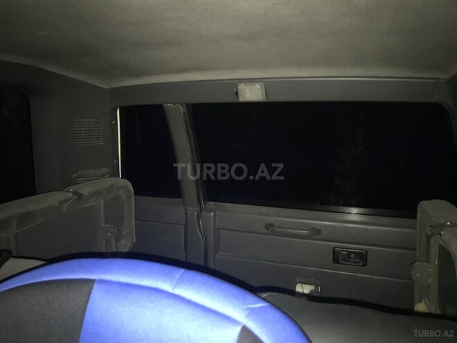 Isuzu  1995, 410,000 km - 3.1 l - Sumqayıt