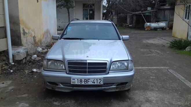 Mercedes C 180 1999, 425,000 km - 1.8 л - Neftçala