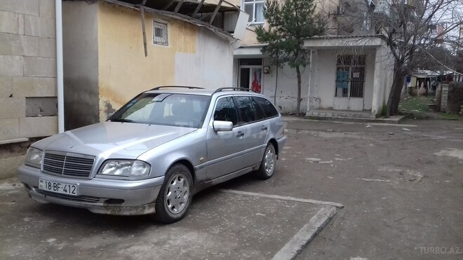 Mercedes C 180 1999, 425,000 km - 1.8 л - Neftçala