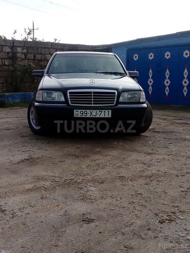 Mercedes C 220 1998, 236,798 km - 2.2 л - Neftçala