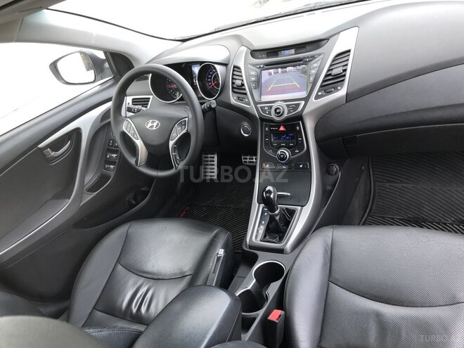 Hyundai Elantra 2014, 830,000 km - 1.8 л - Bakı