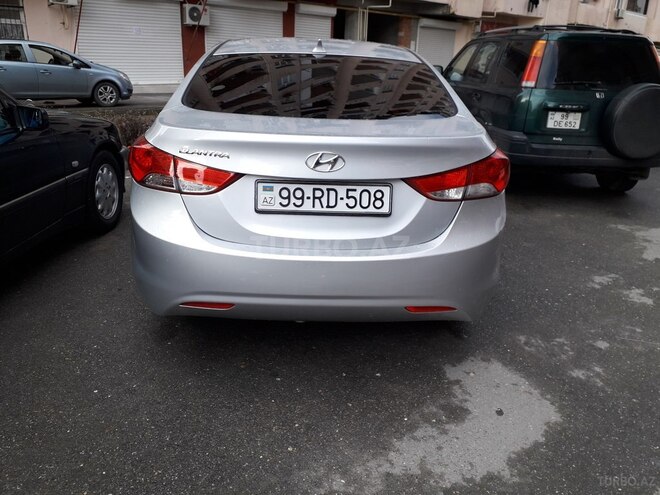 Hyundai Elantra 2011, 82,000 km - 1.8 л - Bakı