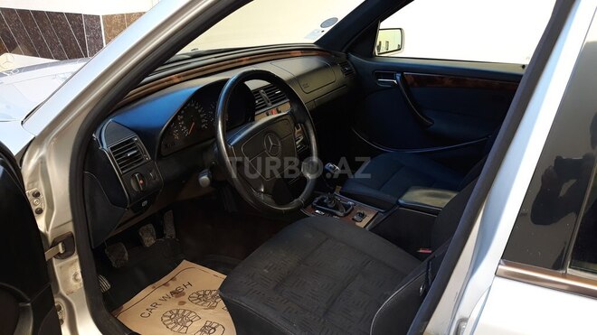 Mercedes C 180 1998, 263,000 km - 1.8 l - Gəncə