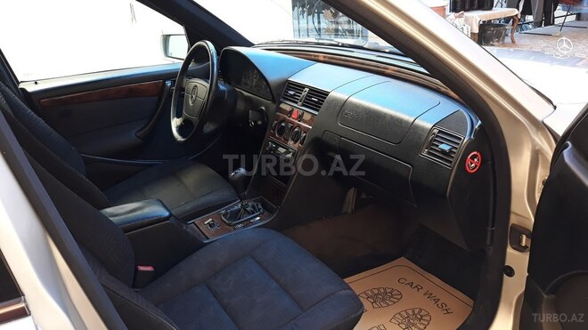 Mercedes C 180 1998, 263,000 km - 1.8 l - Gəncə