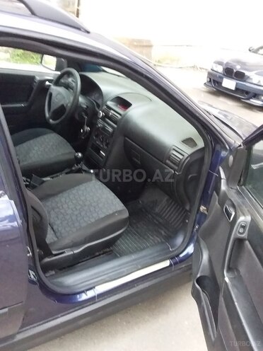 Opel Astra 1999, 300,000 km - 1.6 л - Bakı