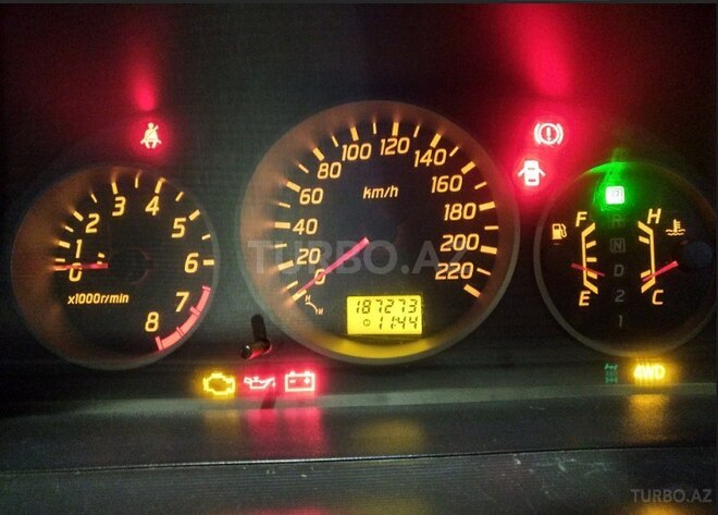 Nissan X-Trail 2002, 188,000 km - 2.5 л - Bakı