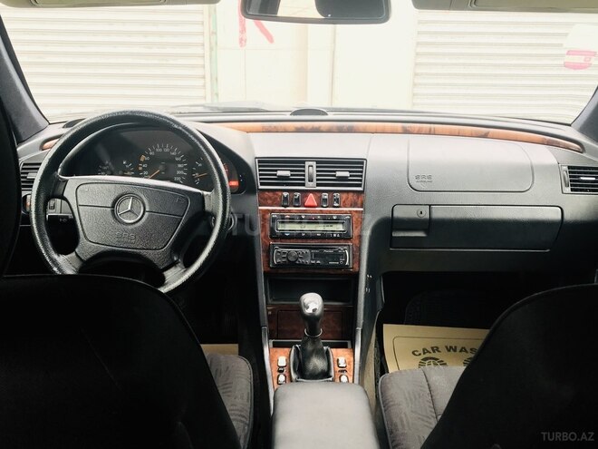Mercedes C 220 1999, 376,000 km - 2.2 л - Sumqayıt