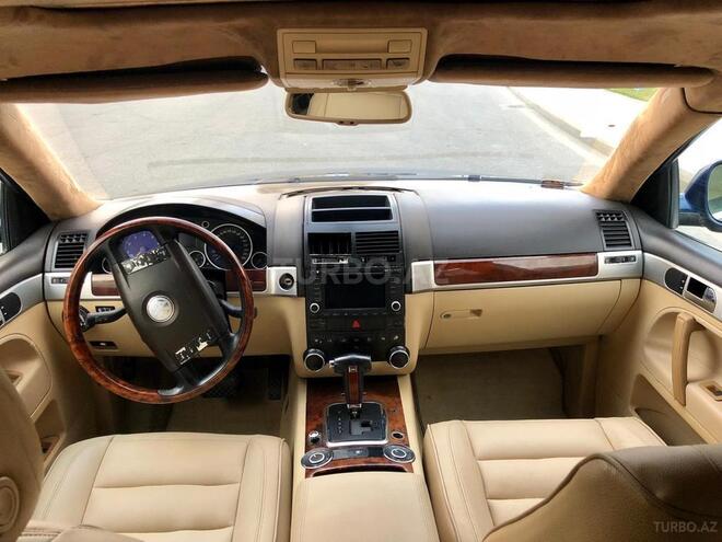 Volkswagen Touareg 2004, 213,108 km - 3.2 л - Yevlax