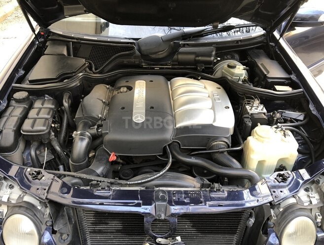 Mercedes E 220 2000, 255,000 km - 2.2 l - Bakı