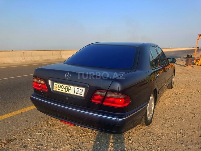 Mercedes E 220 2000, 255,000 km - 2.2 l - Bakı