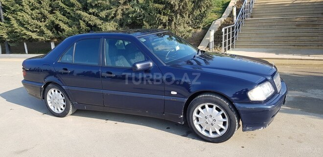 Mercedes C 220 1999, 355,000 km - 2.2 л - Şirvan
