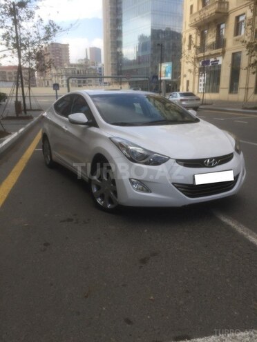 Hyundai Elantra 2012, 70,000 km - 1.8 l - Bakı