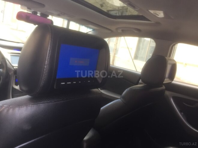 Hyundai Elantra 2012, 70,000 km - 1.8 l - Bakı