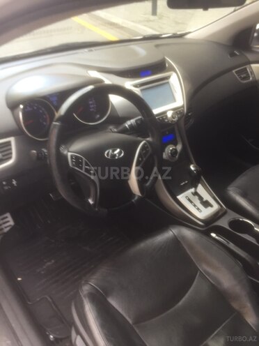 Hyundai Elantra 2012, 70,000 km - 1.8 l - Bakı