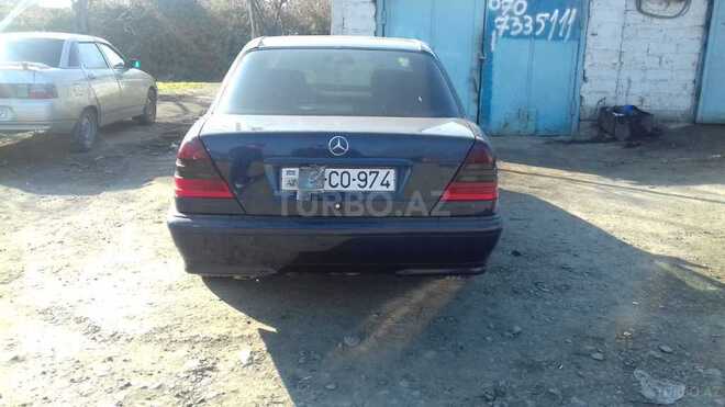 Mercedes C 240 1998, 233,000 km - 2.4 l - Mingəçevir