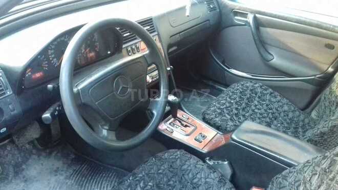 Mercedes C 240 1998, 233,000 km - 2.4 l - Mingəçevir