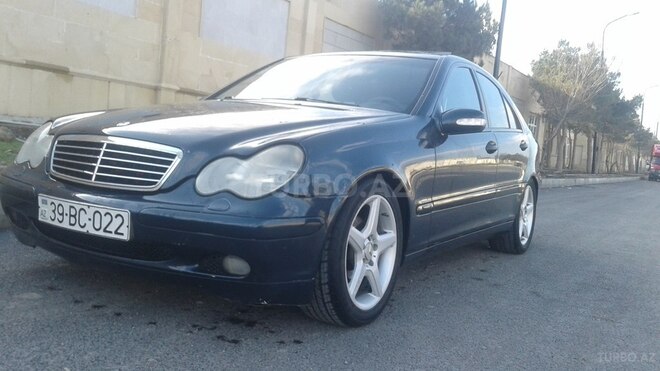 Mercedes C 200 2000, 134,096 km - 2.0 л - Sumqayıt