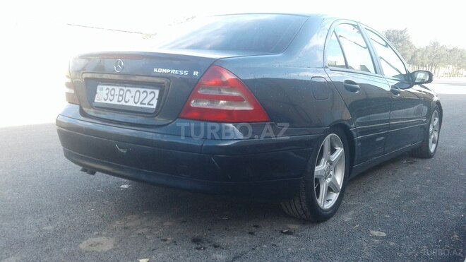 Mercedes C 200 2000, 134,096 km - 2.0 л - Sumqayıt