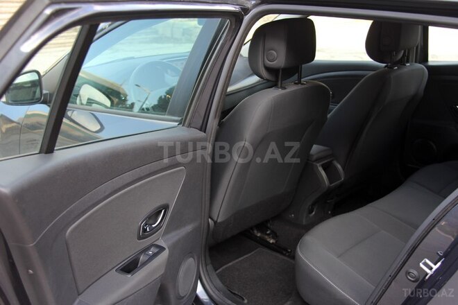 Renault Megane 2012, 227,000 km - 1.5 l - Bakı