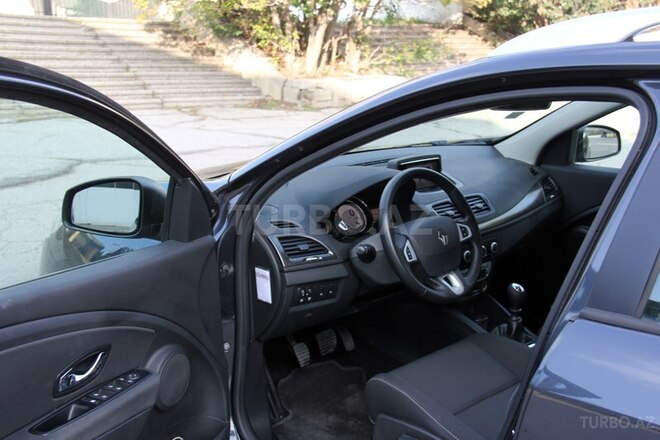 Renault Megane 2012, 227,000 km - 1.5 l - Bakı