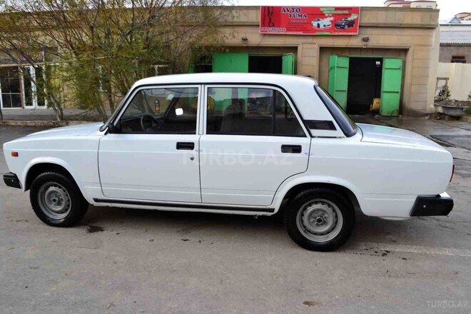 LADA (VAZ) 2107 2010, 130,000 km - 1.6 l - Bakı