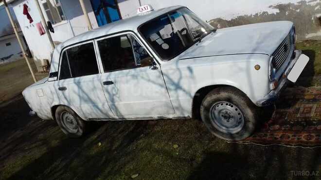 LADA (VAZ) 21011 1975, 231,230 km - 1.5 л - Salyan