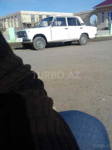 LADA (VAZ) 21011 1975, 231,230 km - 1.5 л - Salyan