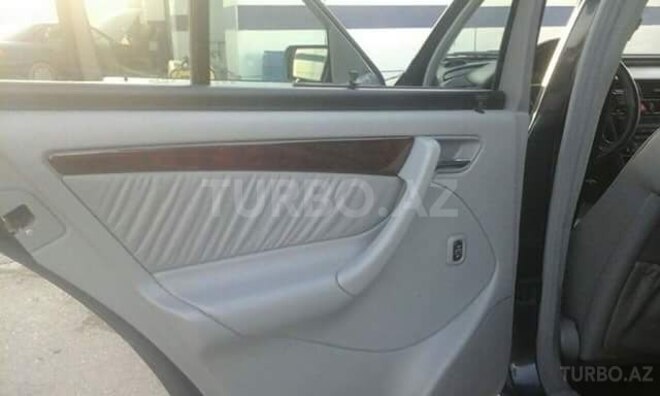 Mercedes C 240 1999, 276,500 km - 2.4 l - Bakı