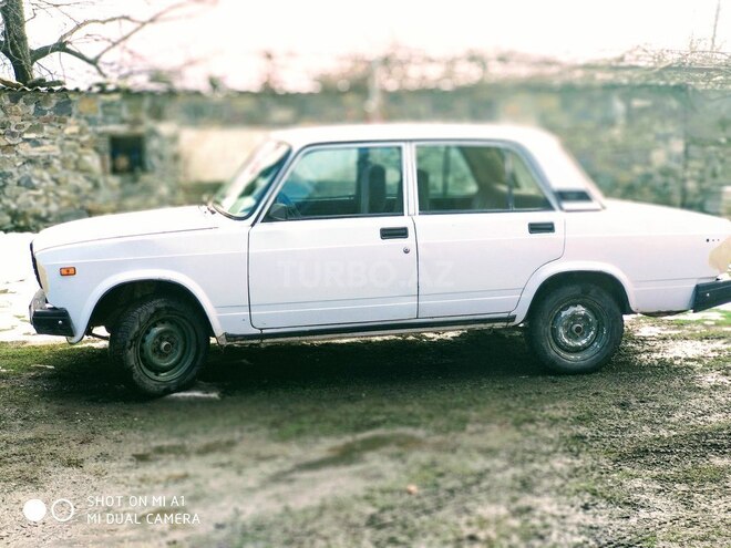 LADA (VAZ) 2107 1991, 255,000 km - 1.6 л - Şəki