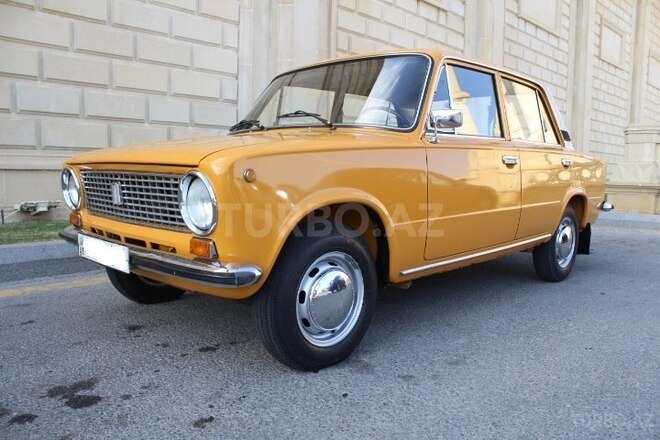 LADA (VAZ) 21011 1984, 27,000 km - 1.2 л - Bakı