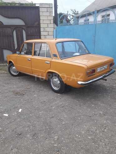 LADA (VAZ) 21011 1984, 27,400 km - 1.3 л - Bakı