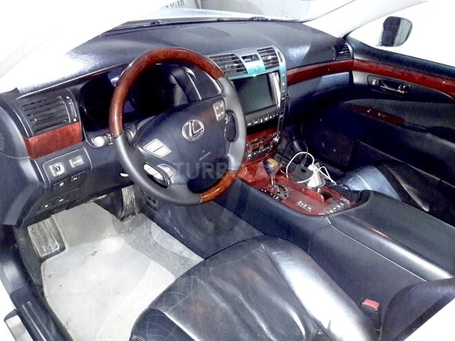 Lexus LS 460 2008, 145,000 km - 4.6 l - Bakı