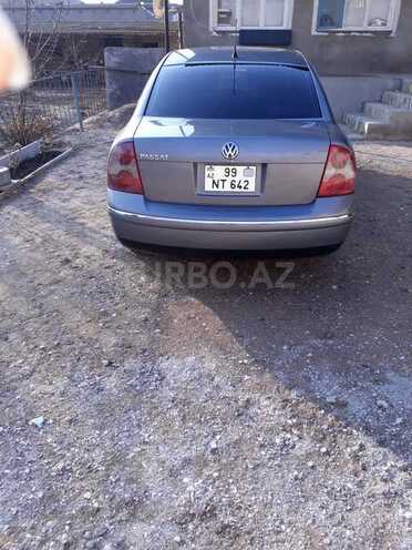 Volkswagen Passat 2003, 342,189 km - 1.8 l - Bakı