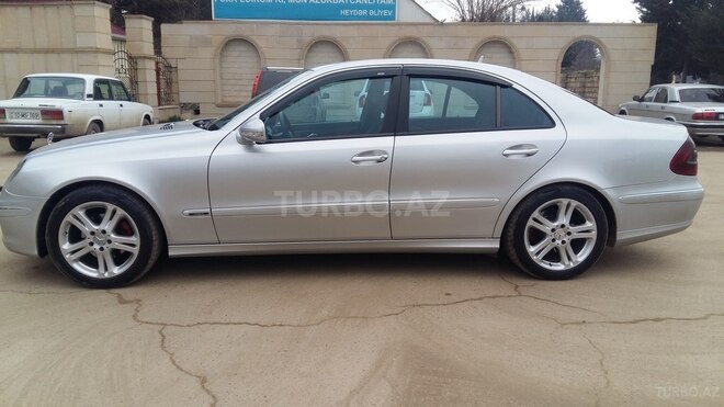 Mercedes E 220 2007, 226,000 km - 2.2 l - Biləsuvar