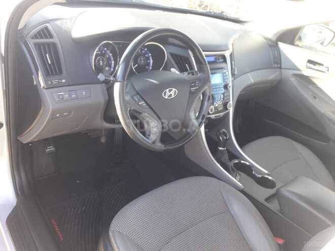 Hyundai Sonata 2011, 45,000 km - 2.0 l - Qazax