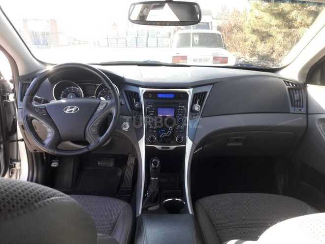 Hyundai Sonata 2011, 45,000 km - 2.0 l - Qazax