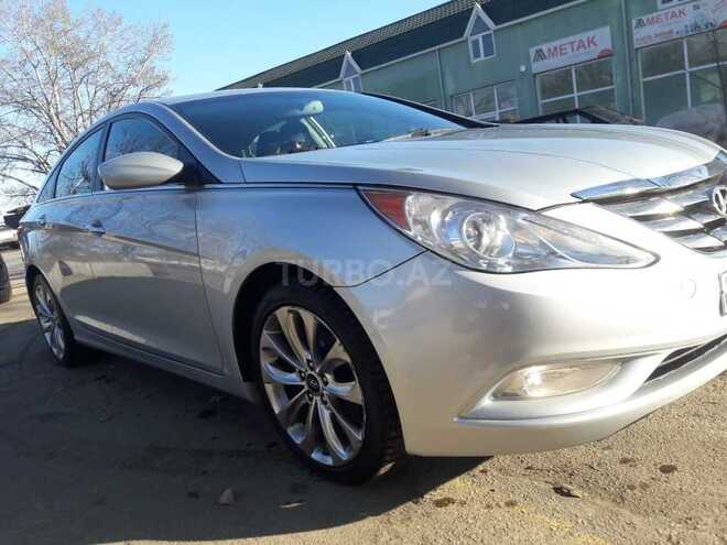 Hyundai Sonata 2011, 45,000 km - 2.0 l - Qazax
