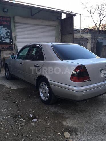 Mercedes C 220 1995, 306,000 km - 2.2 l - Bakı