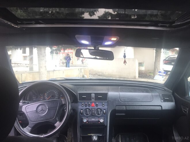 Mercedes C 240 1998, 306,000 km - 2.4 l - Bakı