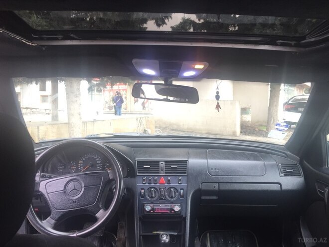 Mercedes C 240 1998, 306,000 km - 2.4 l - Bakı