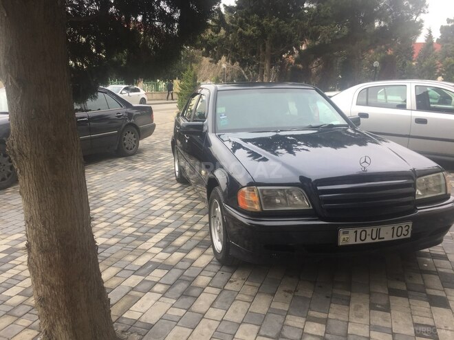 Mercedes C 240 1998, 306,000 km - 2.4 l - Bakı