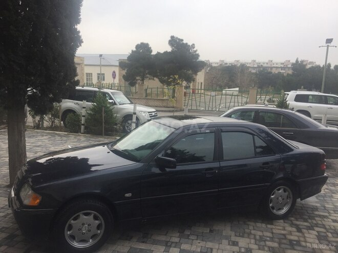 Mercedes C 240 1998, 306,000 km - 2.4 l - Bakı