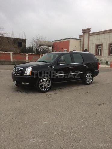 Cadillac Escalade 2008, 135,000 km - 6.2 л - Bakı