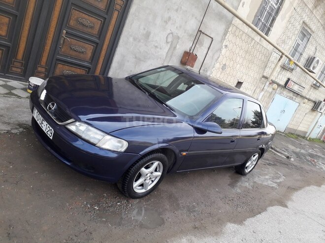 Opel Vectra 1996, 300,000 km - 1.8 l - Bakı