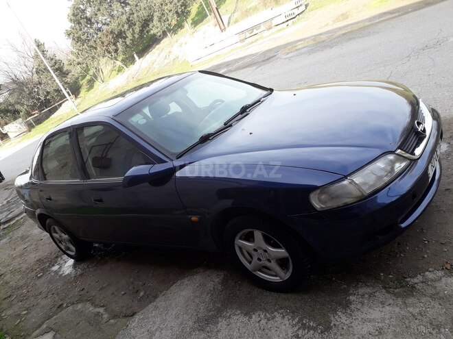 Opel Vectra 1996, 300,000 km - 1.8 l - Bakı