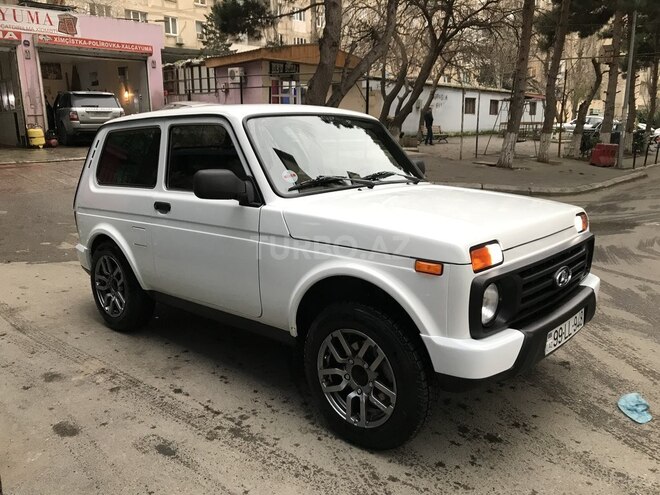 LADA (VAZ) Niva 2018, 13,000 km - 1.7 л - Bakı