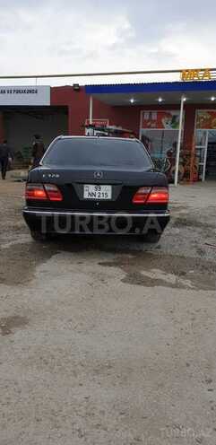 Mercedes E 320 2000, 370,000 km - 3.2 л - Bakı