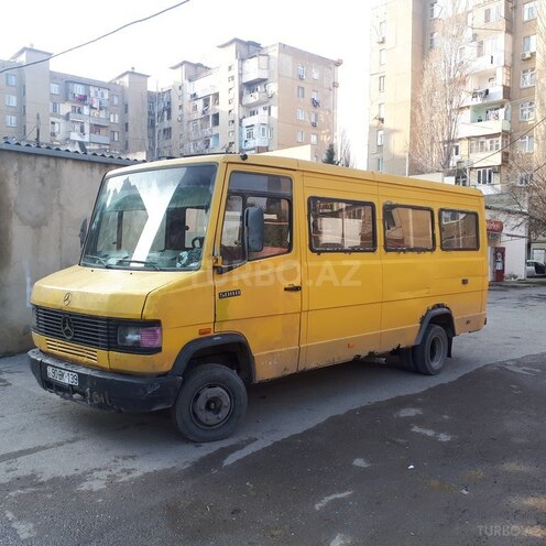 Mercedes 508 1990, 215,857 km - 2.3 l - Bakı