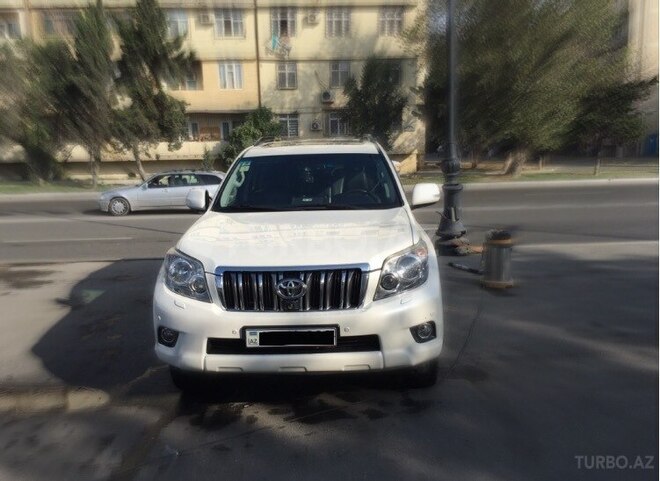 Toyota Prado 2010, 117,000 km - 3.0 l - Bakı